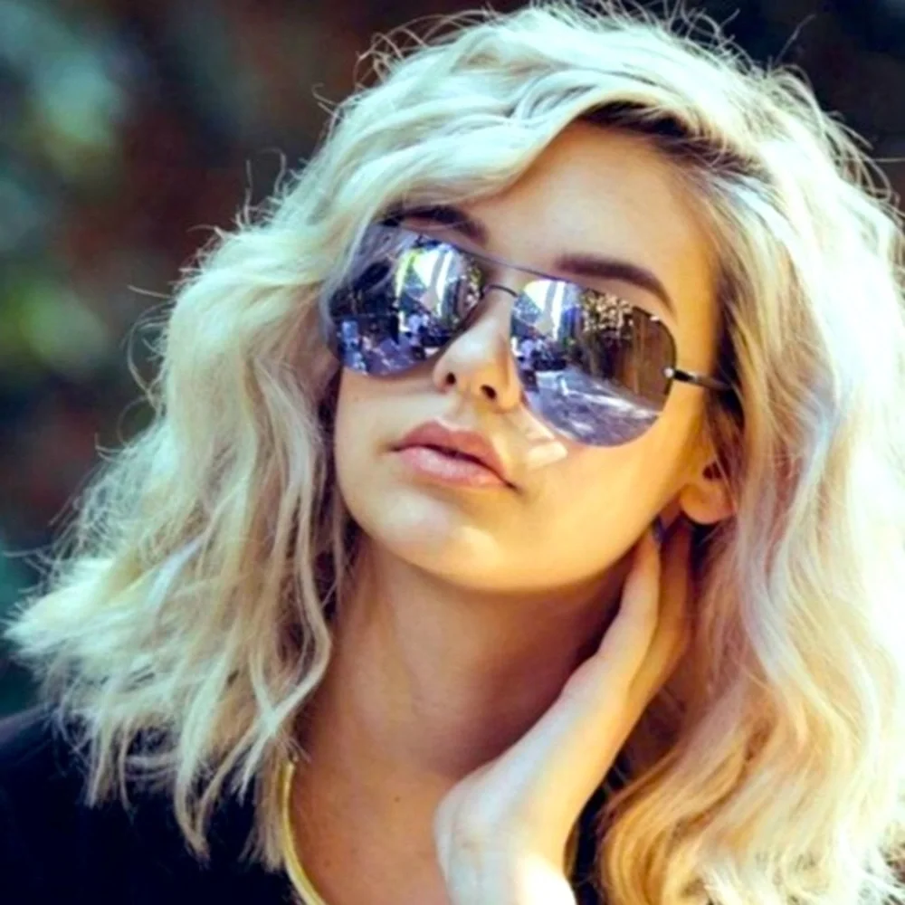 ! SOLD❌❌Rare Quay Muse mirrored aviators - Picture 1 of 6